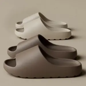Women Summer Coconut Slippers Cloud Thick-soled Sandals Soft Bottom Beach EVA Slides Fashion Home Slippers Bathroom slippers